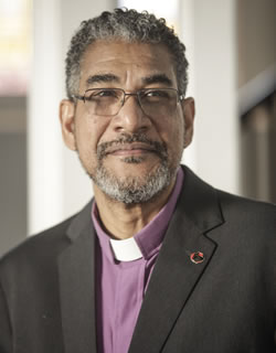 Bispo Adonias Pereira