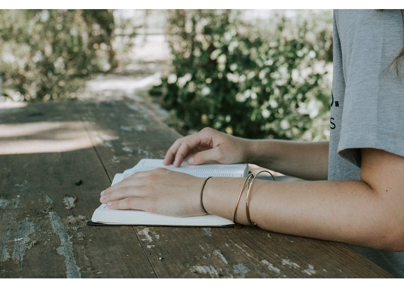 christin-hume-bs4smu370si-unsplash-442-800x568.jpg